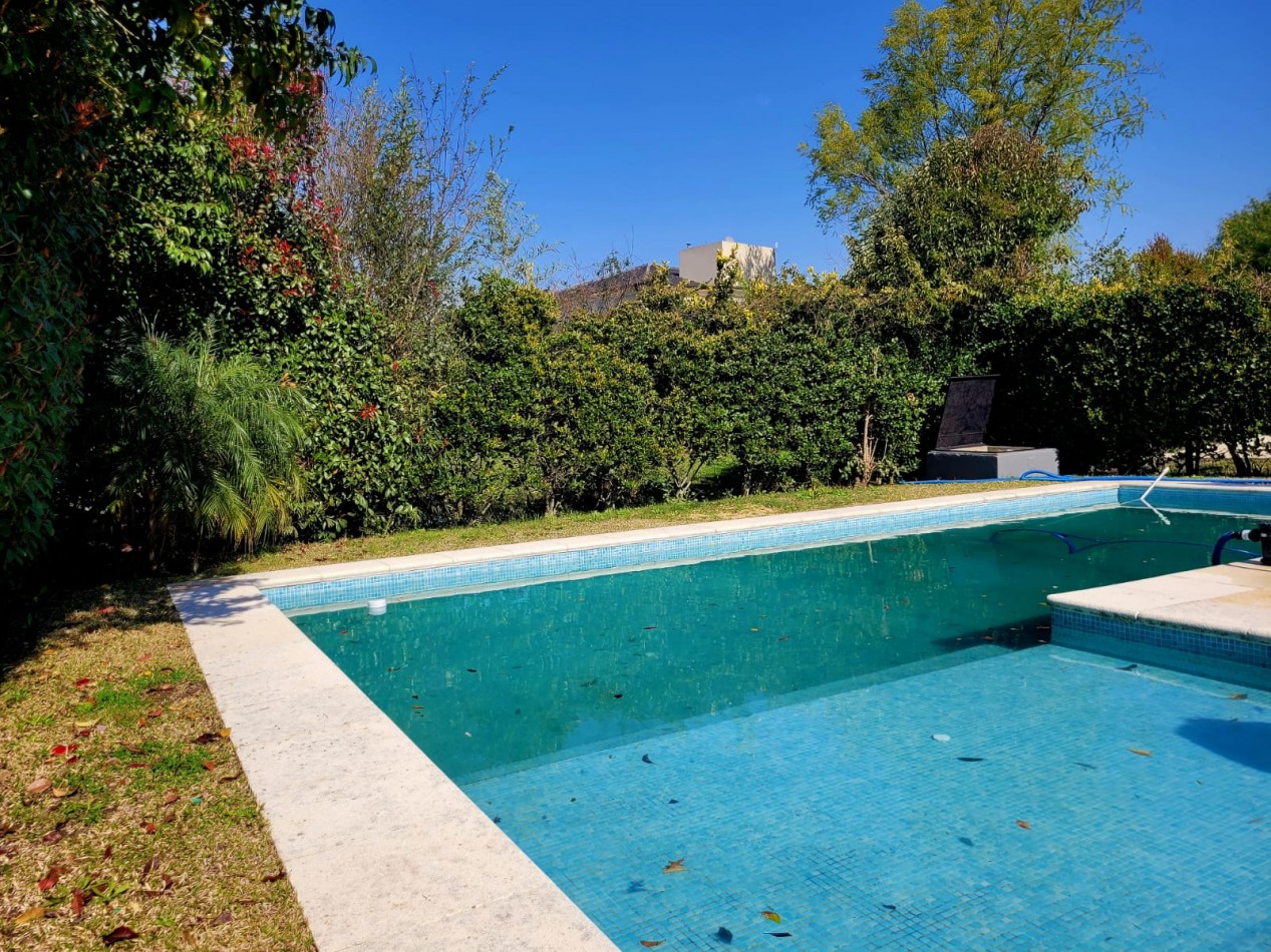 VENTA-CASA en Barrio cerrado San Isidro Labrador , VILLANUEVA