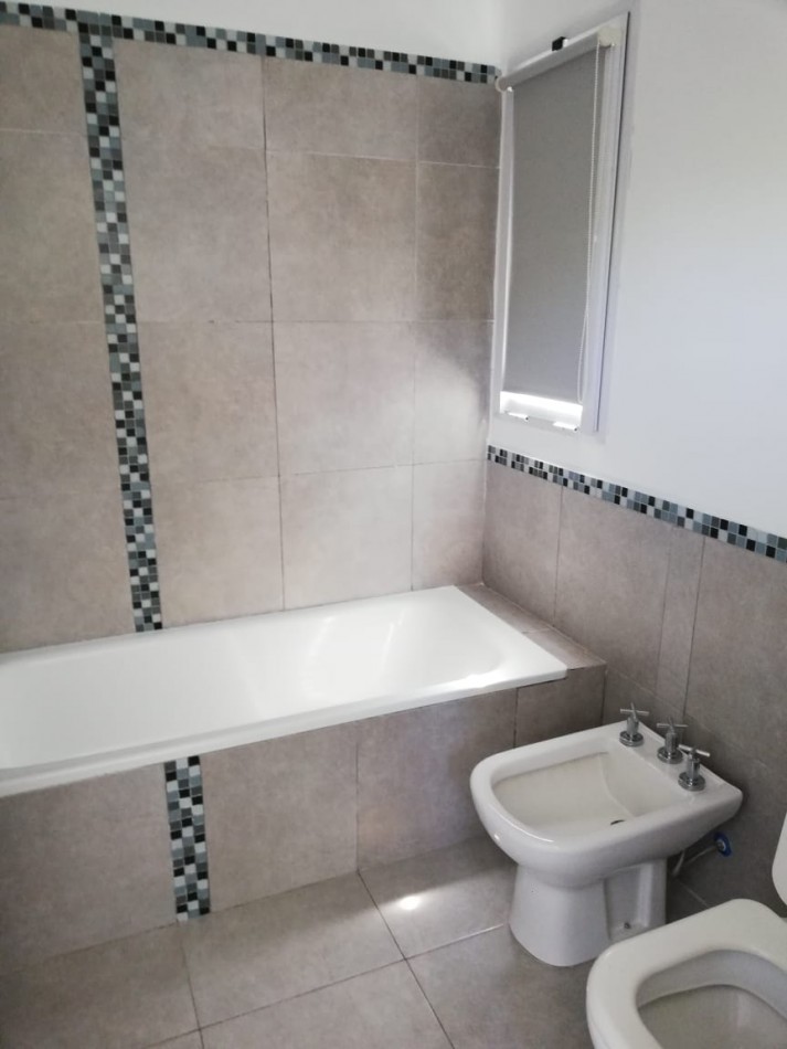 VENTA-CASA en Barrio cerrado San Isidro Labrador , VILLANUEVA
