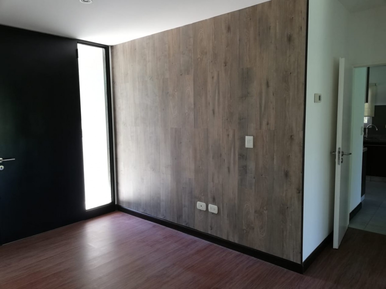 VENTA-CASA en Barrio cerrado San Isidro Labrador , VILLANUEVA