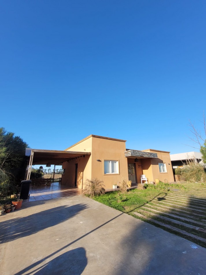 VENTA-CASA en Santa Isabel 2