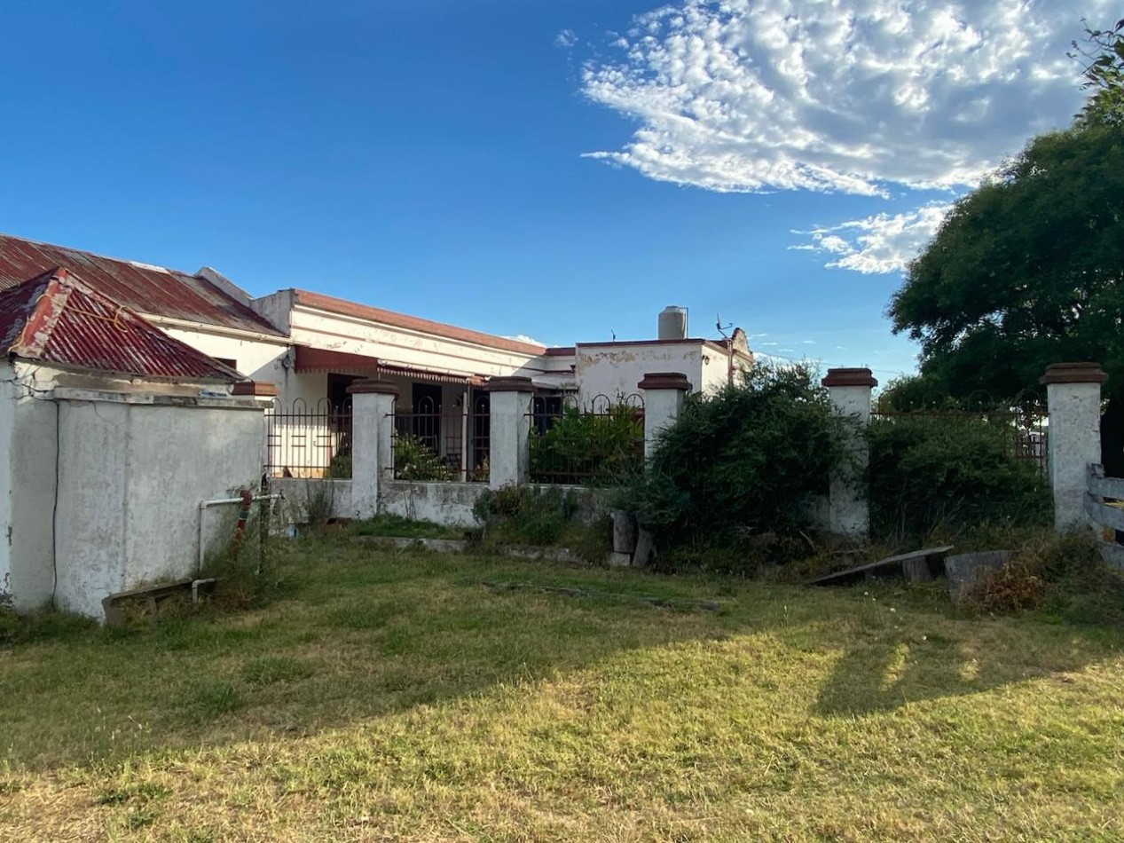 VENTA CASA-QUINTA 1 Hectarea y media en Bolivar