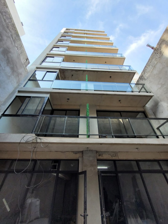 Venta monoambiente con Balcon a estrenar !