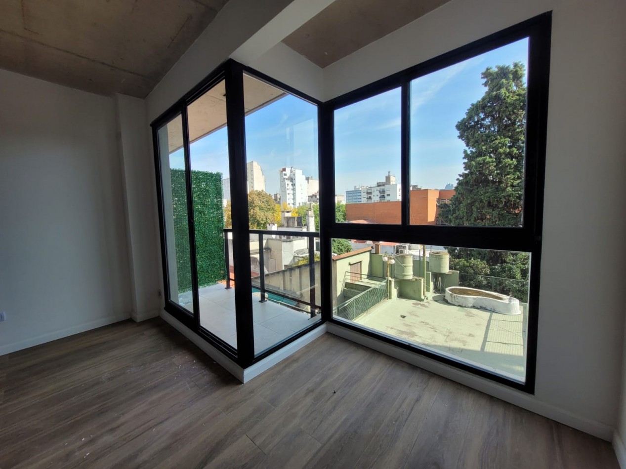 Venta monoambiente con Balcon a estrenar !