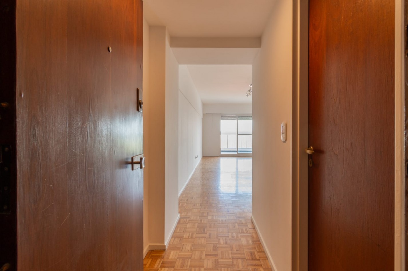 VENTA-DEPTO EN VICENTE LOPEZ - av maipu