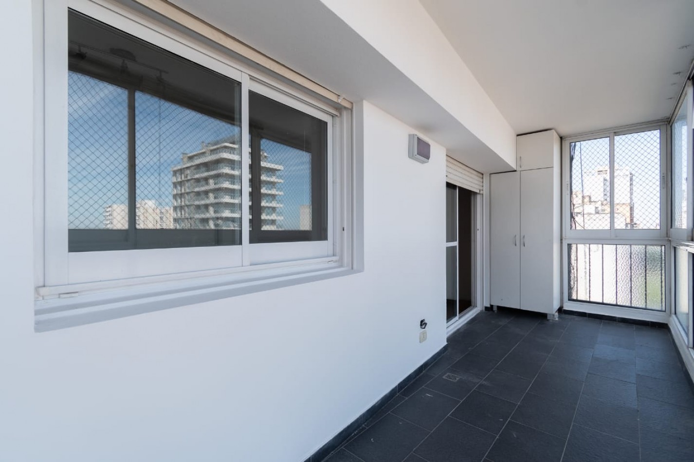 VENTA-DEPTO EN VICENTE LOPEZ - av maipu