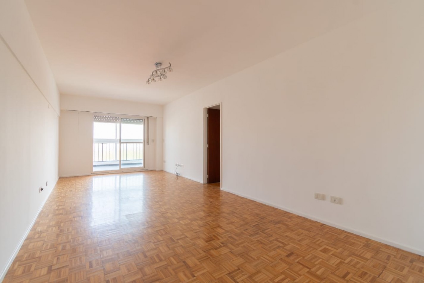 VENTA-DEPTO EN VICENTE LOPEZ - av maipu