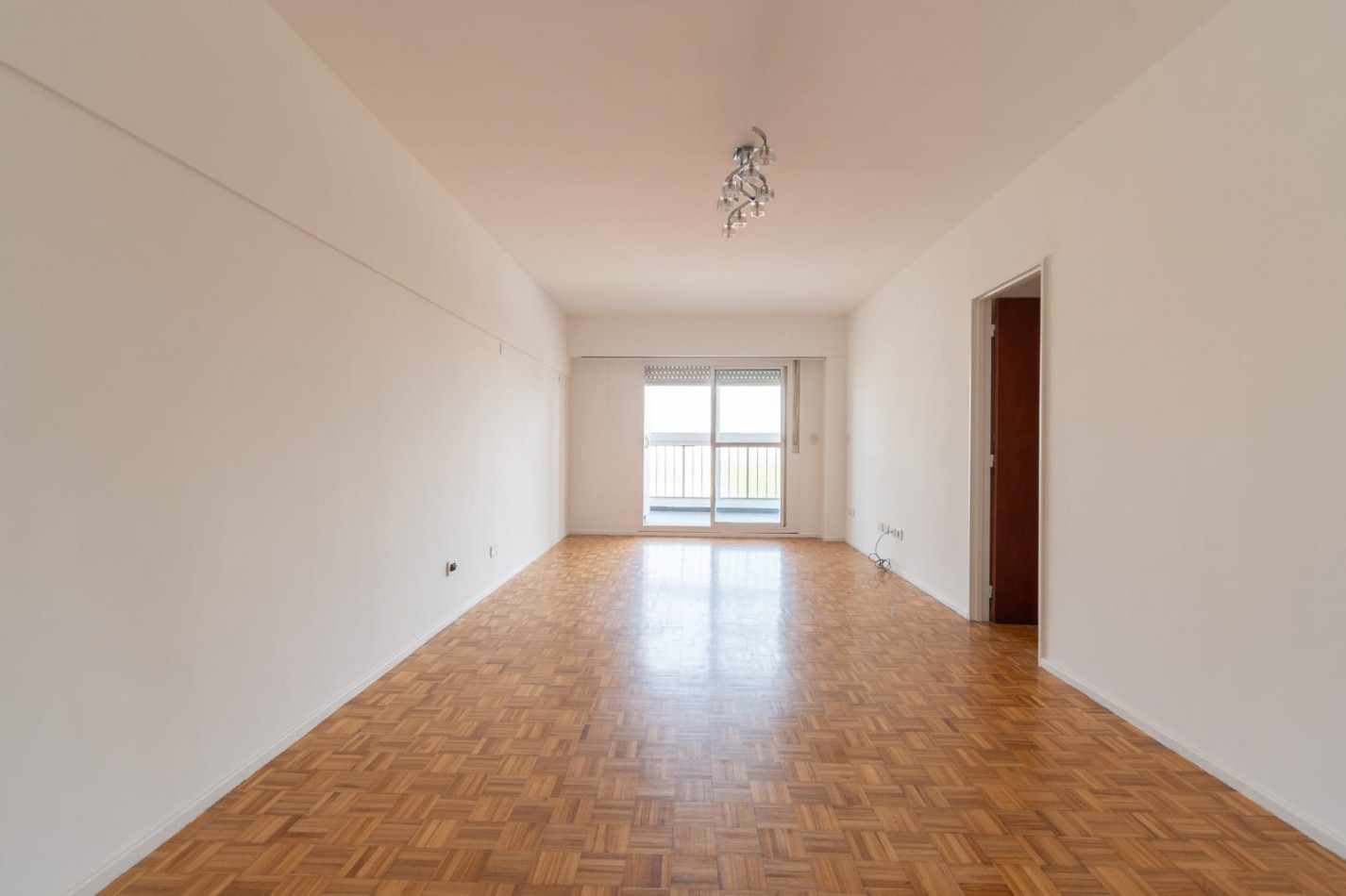 VENTA-DEPTO EN VICENTE LOPEZ - av maipu