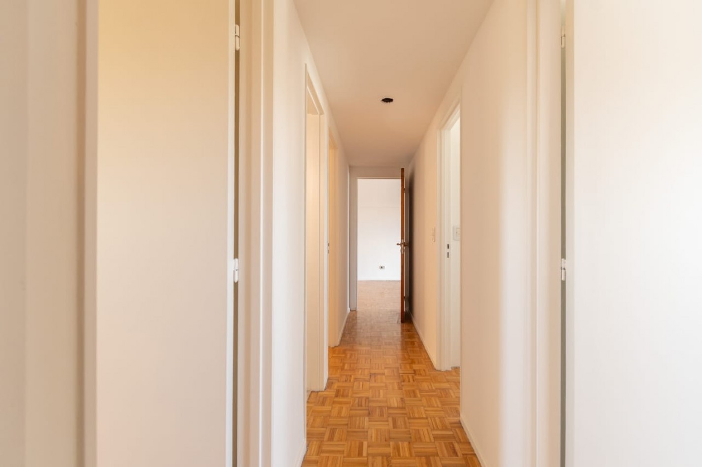 VENTA-DEPTO EN VICENTE LOPEZ - av maipu
