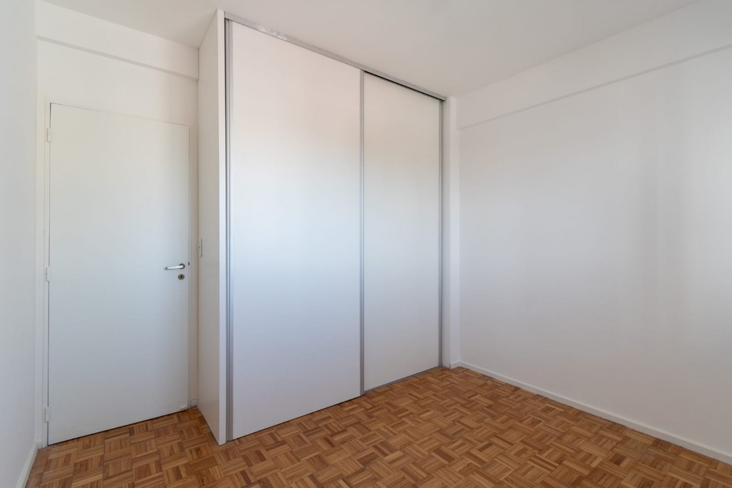 VENTA-DEPTO EN VICENTE LOPEZ - av maipu