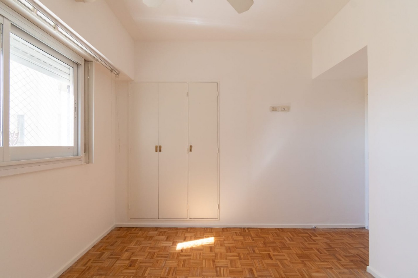 VENTA-DEPTO EN VICENTE LOPEZ - av maipu