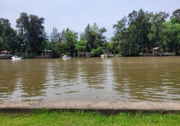 VENTA-LOTE AL RIO EN BARRIO NAUTICO SAN JUAN